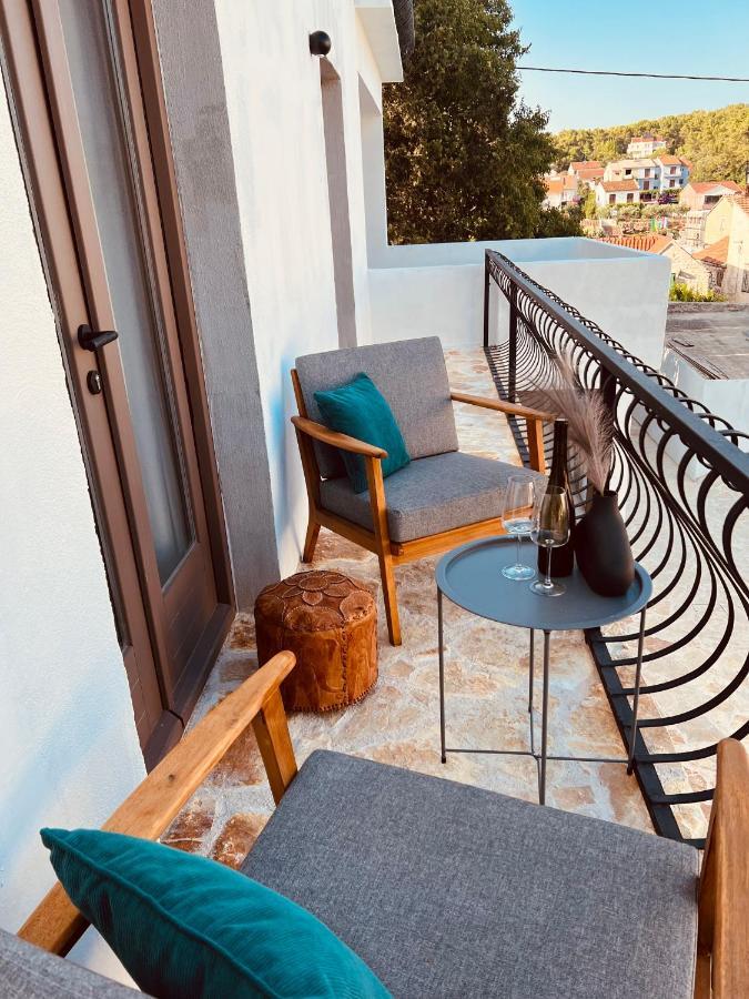 B&B 366 Vrboska Exterior photo